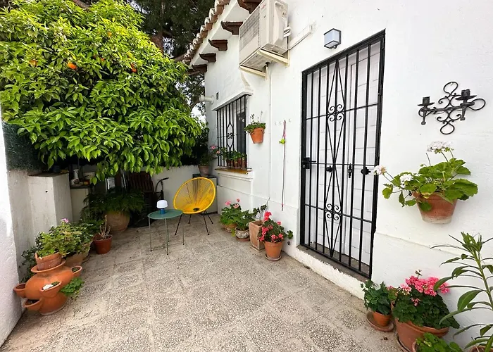 Dom wakacyjny Casa Bela, Casa Reformada En Muy Cerca De La Playa Marbella