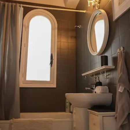 Casa Bela, Casa Reformada En Muy Cerca De La Playa * Marbella