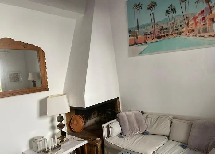 Будинок відпочинку Casa Bela, Casa Reformada En Muy Cerca De La Playa Марбелья