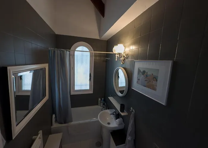 Casa Bela, Casa Reformada En Muy Cerca De La Playa Марбелья