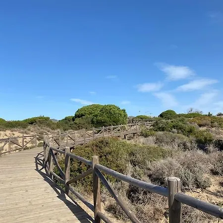 Hébergement de vacances Casa Bela, Casa Reformada En Muy Cerca De La Playa *