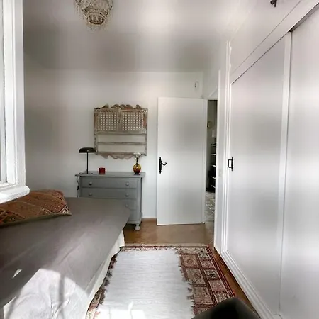 Hébergement de vacances Casa Bela, Casa Reformada En Muy Cerca De La Playa *