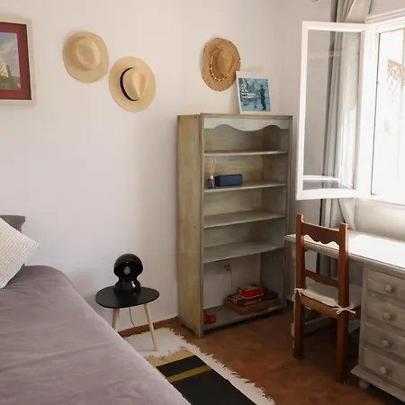 Casa Bela, Casa Reformada En Muy Cerca De La Playa Hébergement de vacances Marbellac